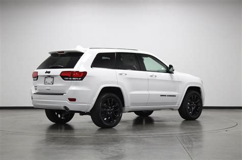 What Size Tires Can I Put On My 2019 Jeep Grand Cherokee at Melva ...
