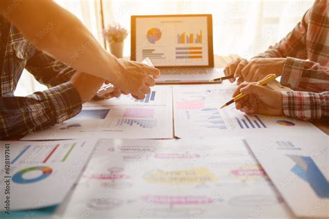 Consulting 的图像结果