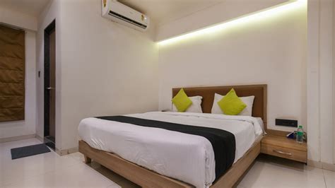 Hotel Holiday in Plot no - 57 PU- 4 scheme no 54, behind c21 Mall AB ...