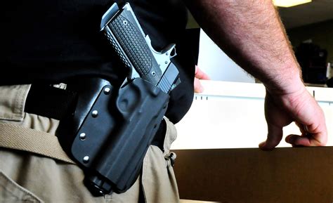 Oklahoma Prepares for Open Carry Gun Law - The New York Times