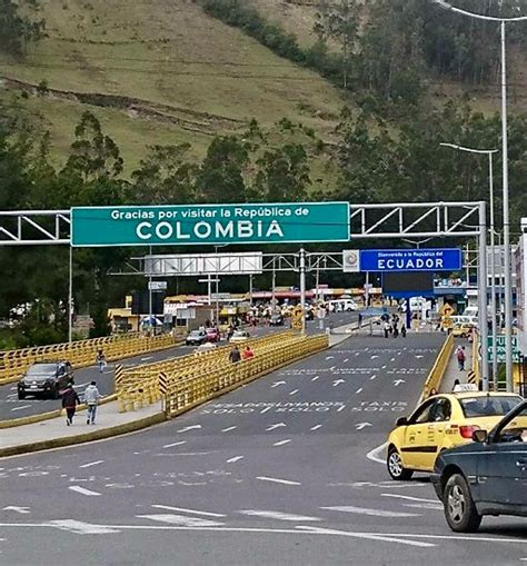 Colombia/Ecuador border | Viaje colombia, Fotos de colombia, Viajes