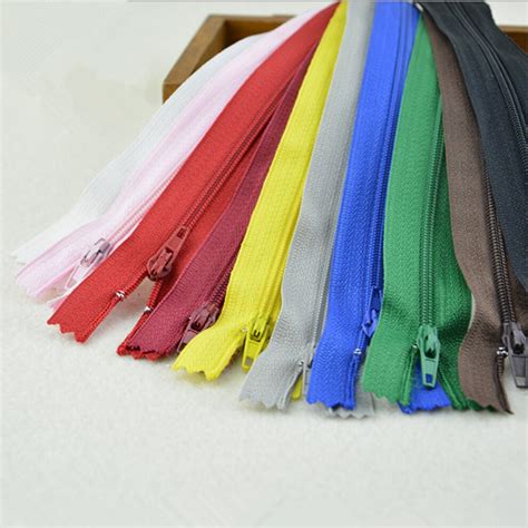 60pcs/lot 18cm zipper high quality nylon zipper garment polyester color ...