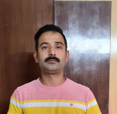 scm.v3m.in - /GDDocs/03/02/Student/S0302170018/Images/