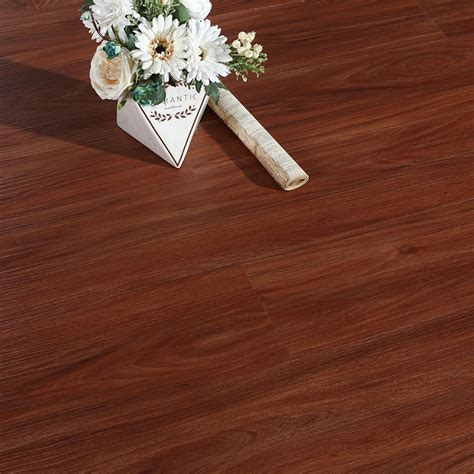 Tấm lót sàn nano vẫn gỗ