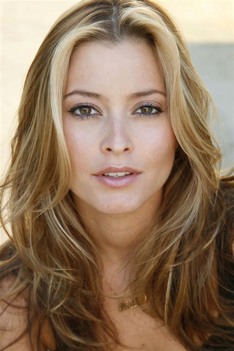 Download Australian Actress And Singer Holly Valance Wallpaper ...