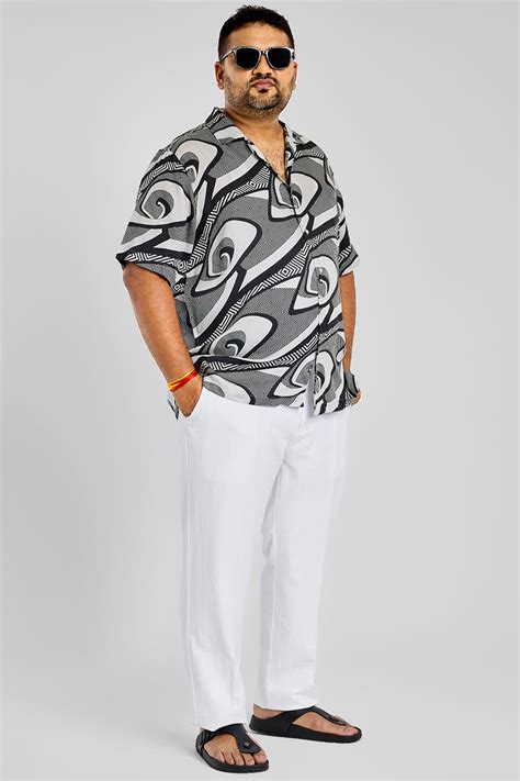 Buy Men's Dainty White Plain Pure Linen Regular Fit Plus Size Trousers ...