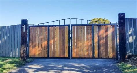 Fabrication Service - Office Shed Mild Steel Fabrication Services ...