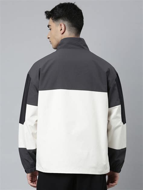 Xtep Colourblocked Double Layer Windbreaker Jacket – Xtep India