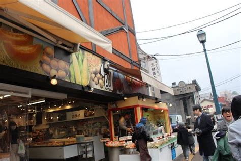 UROKO SHOKAI SAKAIMACHI, Otaru - Restaurant Reviews, Phone Number ...