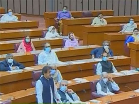 Imran Khan calls Osama bin Laden 'Shaheed' in Pak National Assembly