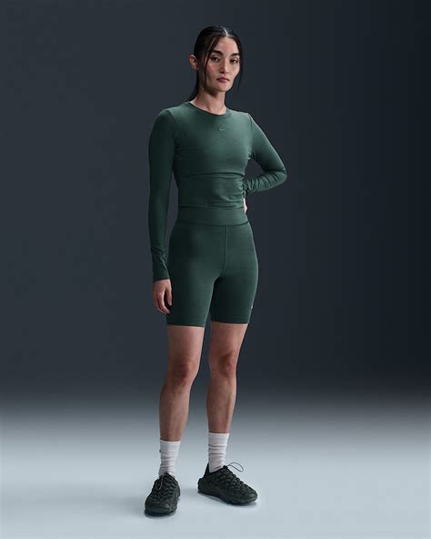 Nike Sportswear Chill Knit Women's Slim Long-Sleeve Cropped Top. Nike IN