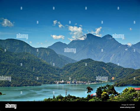 A view of the famous Sun Moon Lake in central Taiwan Stock Photo - Alamy