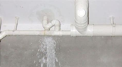 水管漏水怎么办？解决水管渗水及漏水补救的方法_360新知