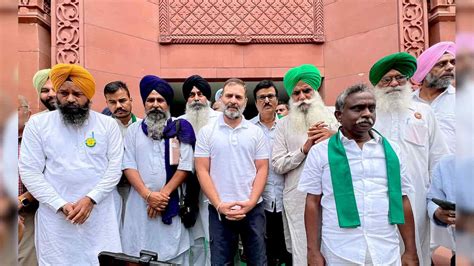 Rahul Gandhi Advocates Legal MSP during Meeting with Farmers