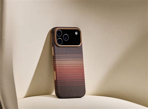 iPhone 17 Series Summa Case Moment · Sunset – Pitakaindia