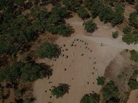 O Cromeleque dos Almendres | Meer