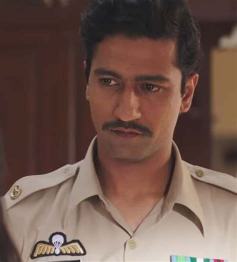Vicky Kaushal hairstyle in Manmarziyaan movie: Vicky Kaushal's hair ...