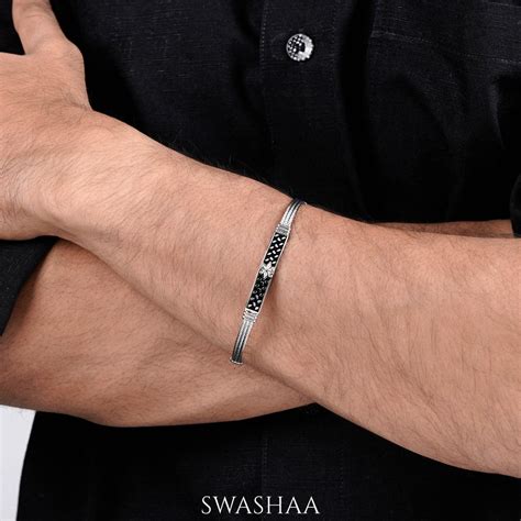 MEN'S WIRED BRACELETS – Swashaa