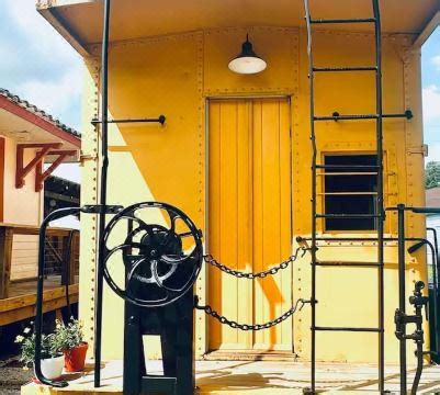 Train Wreck Inn: Stay in the Caboose, Grand Coteau - Book with Updated ...