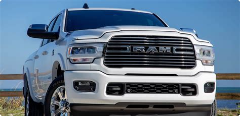 Dodge Ram 2500 2021 Innenraum