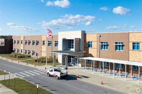Kingsfield Elementary School, Rankings & Reviews - Homes.com