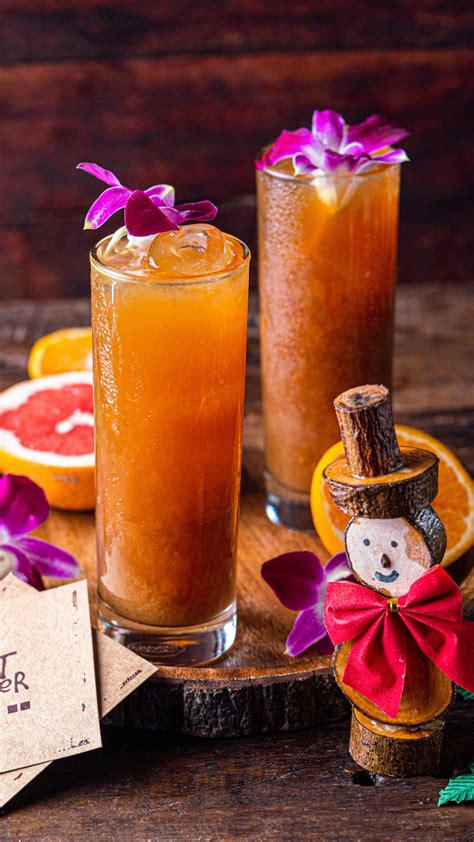 10 Christmas cocktails to make this season