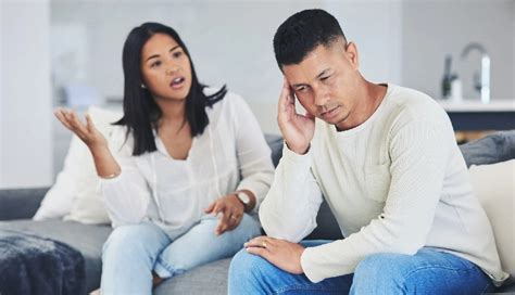 10 Ways To Stop Being Toxic in a Relationship - lifeberrys.com