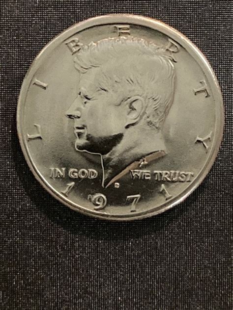 1971 Kennedy Half Dollar Coin - D Mint Mark - Collectible US Currency ...