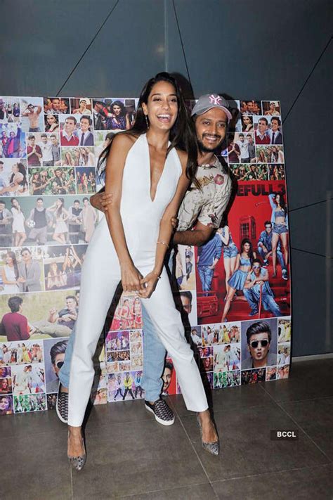 Riteish Deshmukh and Lisa Haydon promote their movie Housefull 3 during ...