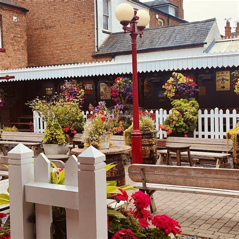 THE FINAL WHISTLE, Southwell - Restaurant Reviews, Phone Number ...