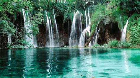 Adventure Travel Destinations 的图像结果