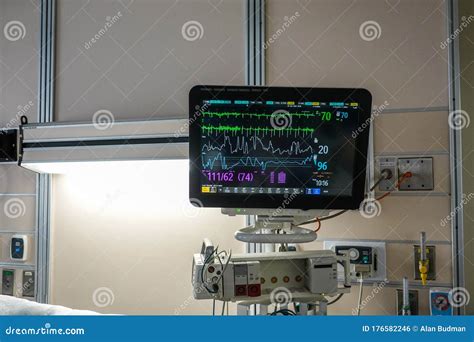 Hospital Vital Machines