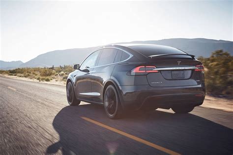 Tesla Model X Performance specs, price, photos, offers and incentives
