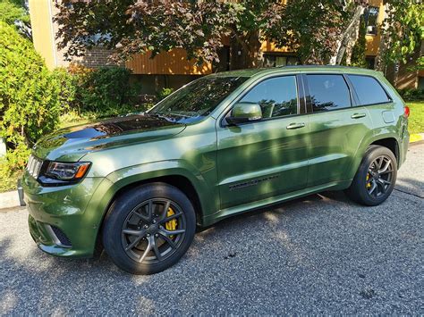 Should You Buy a Jeep Grand Cherokee Trackhawk? - Motor Illustrated