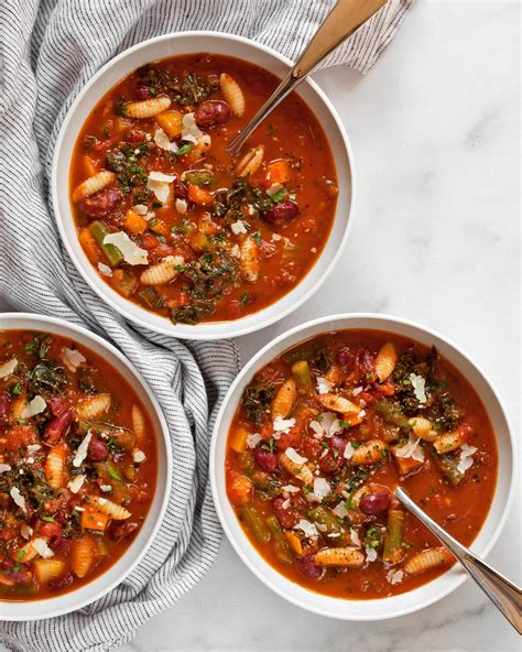 Vegetarian Minestrone Soup with Kale | Last Ingredient