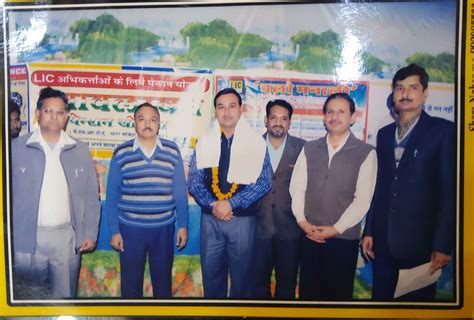 Ashuram Modi Insurance Advisor