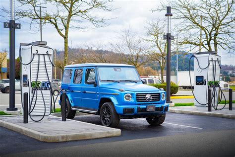 Mercedes-Benz Charging Network Launches in Canada