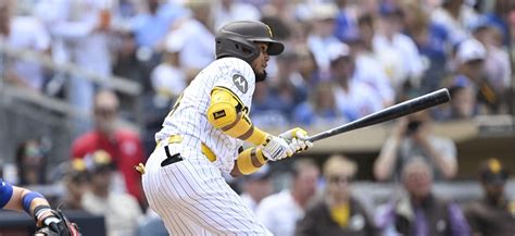 Luis Arraez's scary injury sends shockwaves through Padres as he vows ...