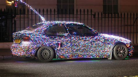 Incredible BMW completely covered in Christmas lights wows shoppers in ...