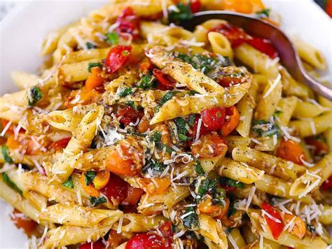 36 Easy Pasta Recipes - Brit + Co