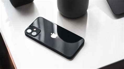 iPhone 14 Sales in 2022? Apple Makes Strong Move | Tech News (HT Tech)