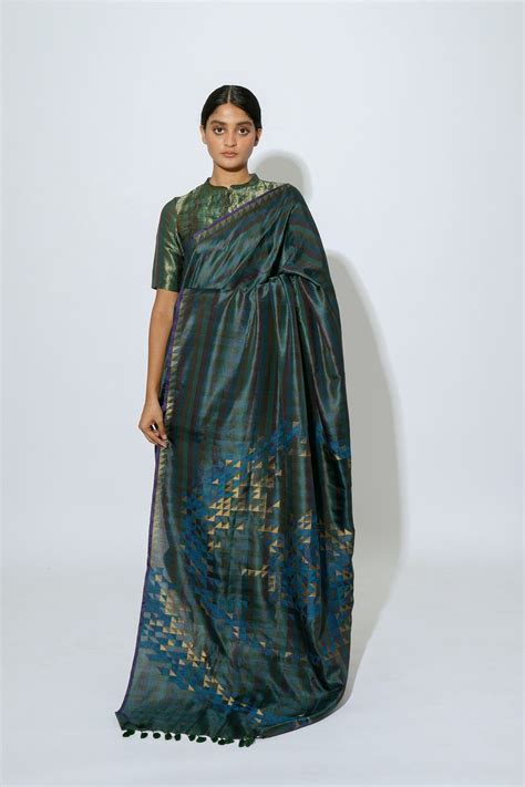 Stardust Whirlpool Saree – Karomi