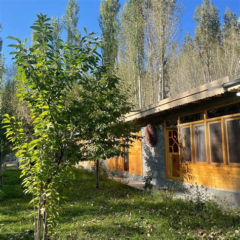 KAVAN RESIDENCY (Gulmit) - Hotel Reviews & Photos - Tripadvisor