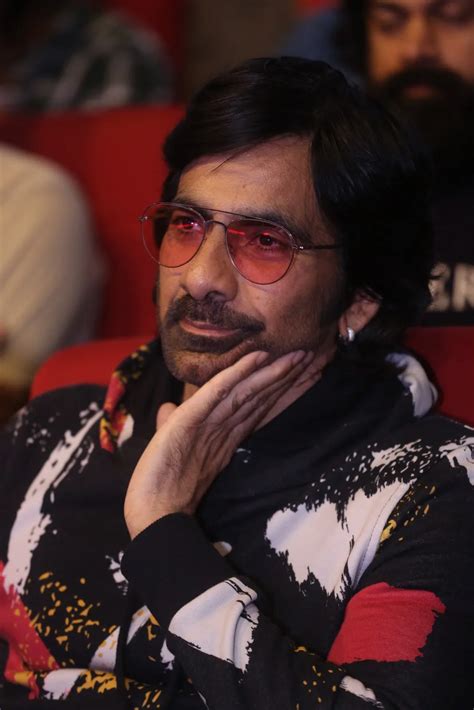 Ravanasura : రావణాసుర ప్రీ రిలీజ్ ఈవెంట్ గ్యాలరీ.. | Raviteja ...