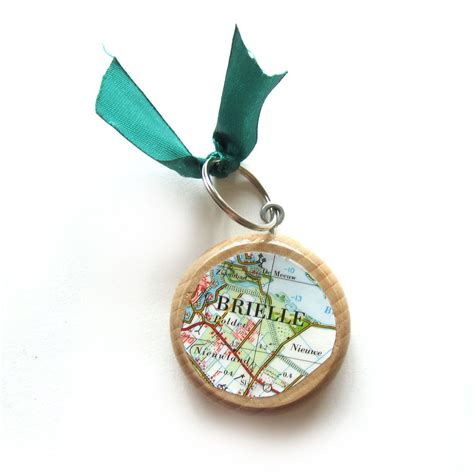 Local Map Pin Keychains 的图像结果