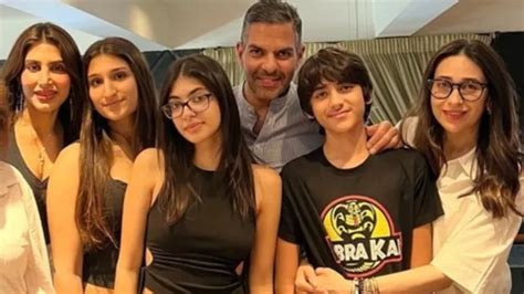 Do Sanjay Kapur And Karisma Kapoor's Kids, Samaira And Kiaan Get Along ...