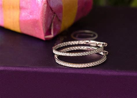 Durga Puja Jewellery Care: How to keep your Gems Glowing – Ornate Jewels