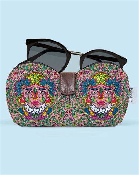 Sunglasses Travel Case | Mama Earth – Kalankit