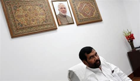 Paswan: The consummate leader who was minister under 6 different PMs ...