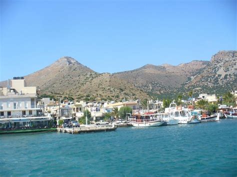 MARKAKIS APARTMENTS (Elounda, Crete) - Villa Reviews, Photos, Rate ...